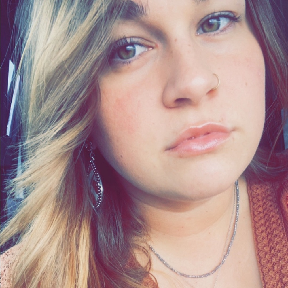 Meet your Posher, Samantha